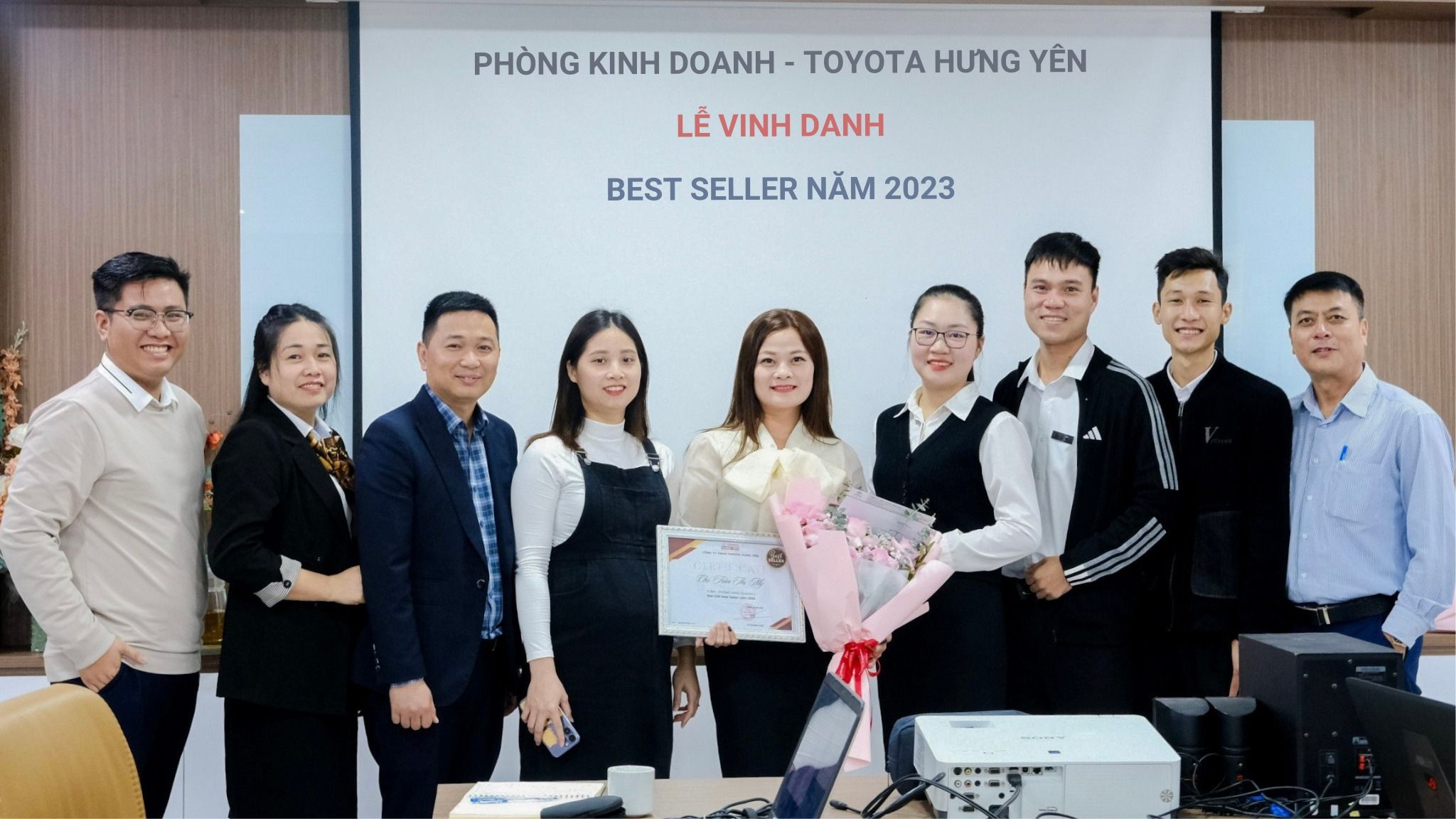 TỔNG KẾT VÀ CHIẾN LƯỢC KINH DOANH 2024 TẠI TOYOTA HƯNG YÊN